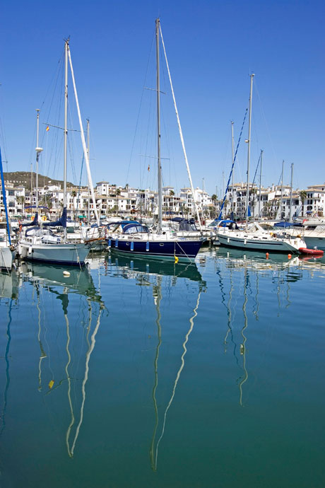 Faehren und Luxusyachten Lanzarote foto